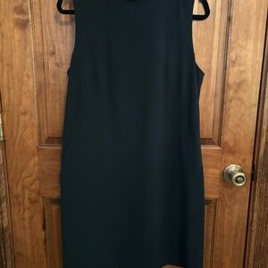 Hunter Green  Sleeveless Halter Sheath Dress with Black Embellished Neck